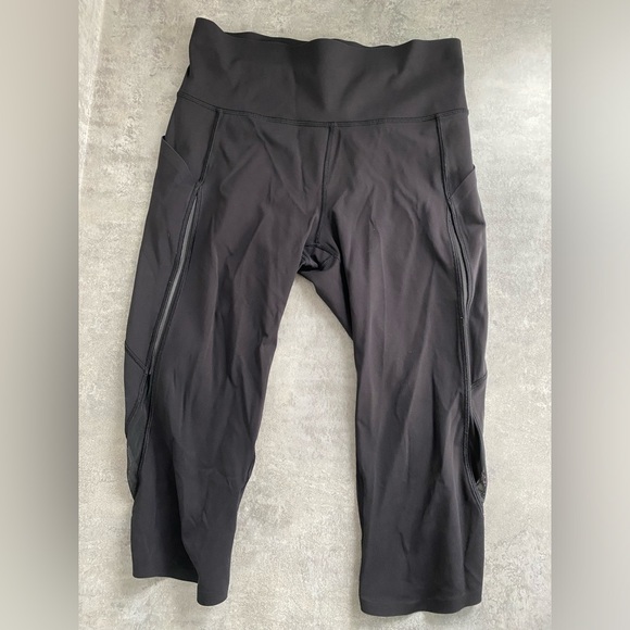 Lululemon - Picture 2 of 3